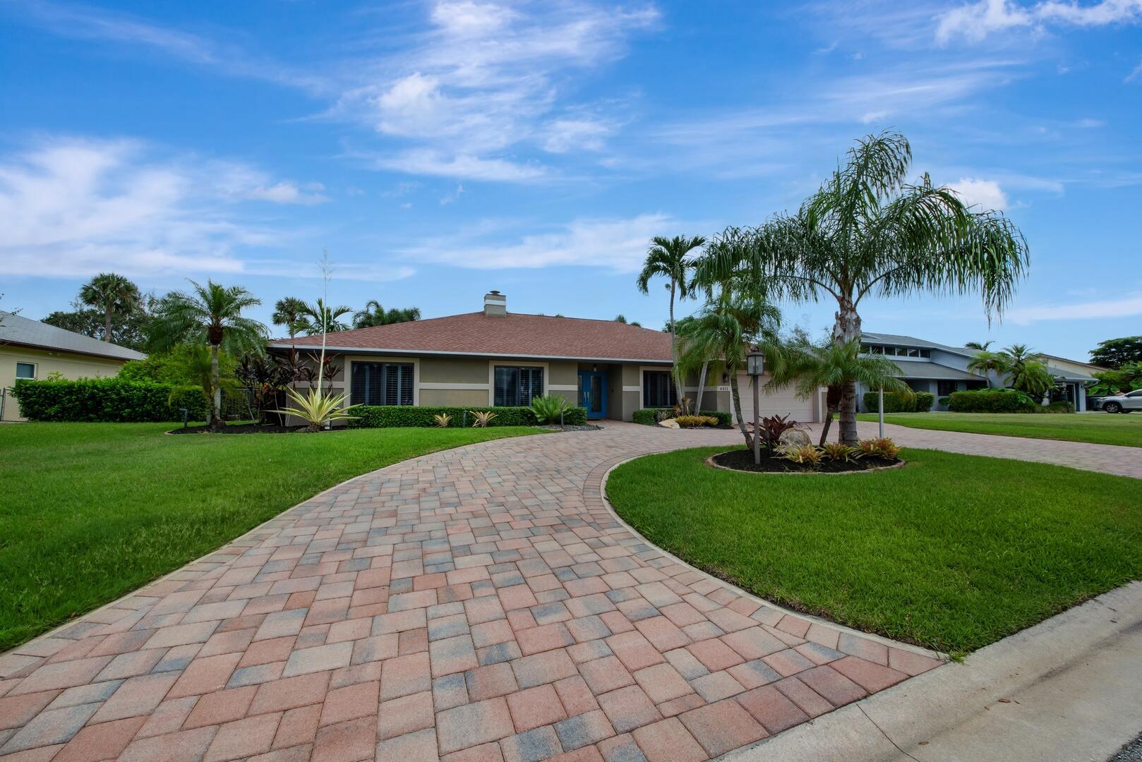 4411 Caryota Drive