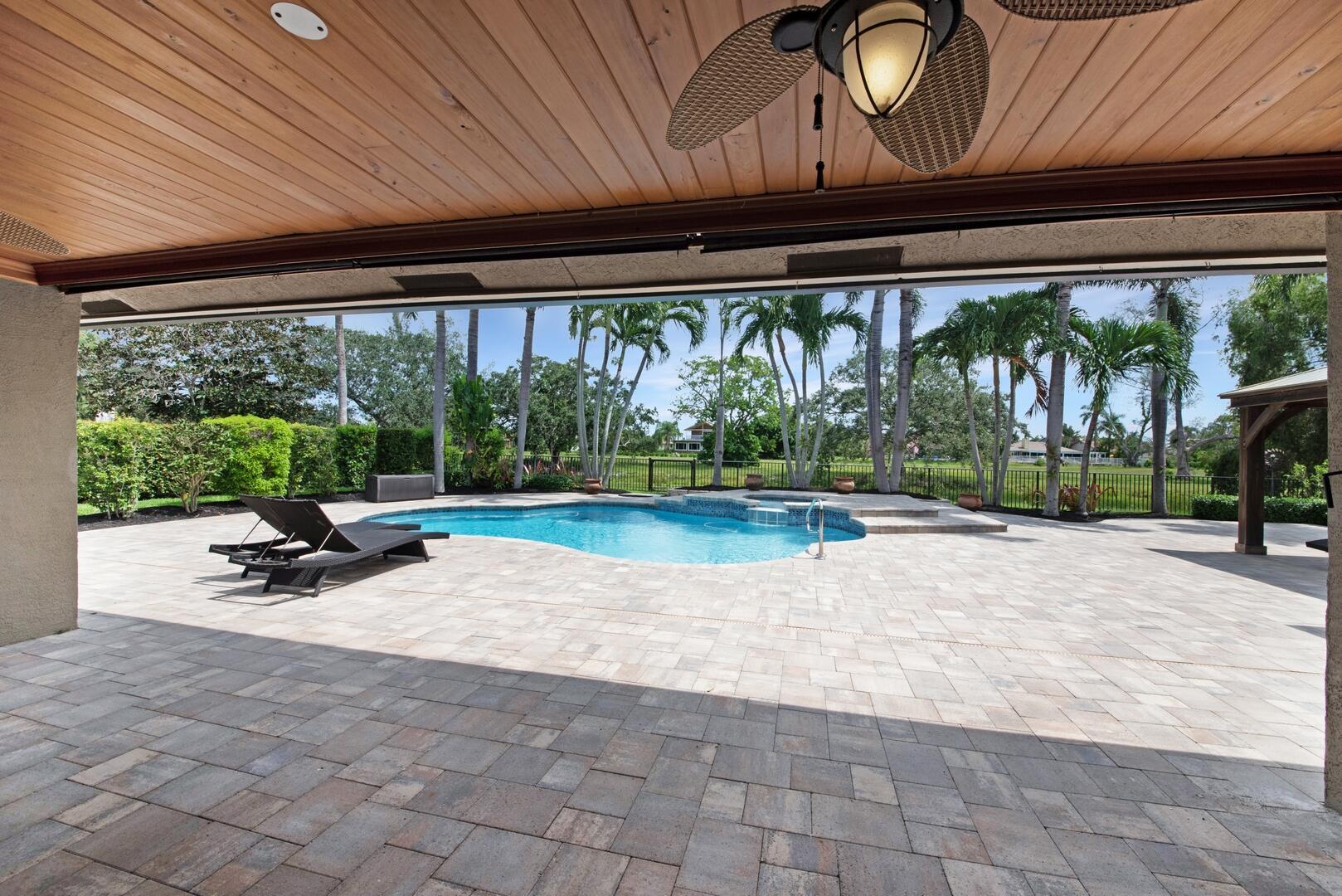 4411 Caryota Drive