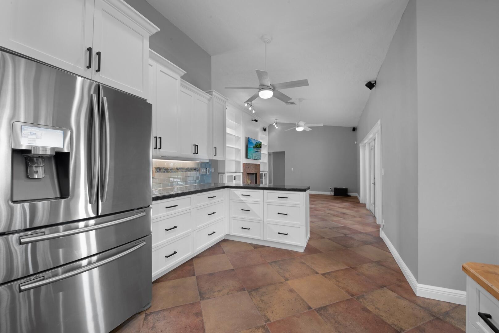 4411 Caryota Drive