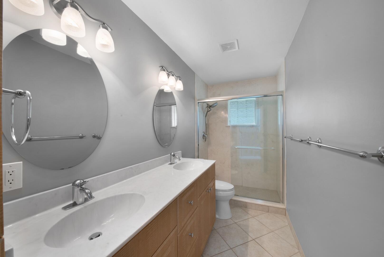 4411 Caryota Drive