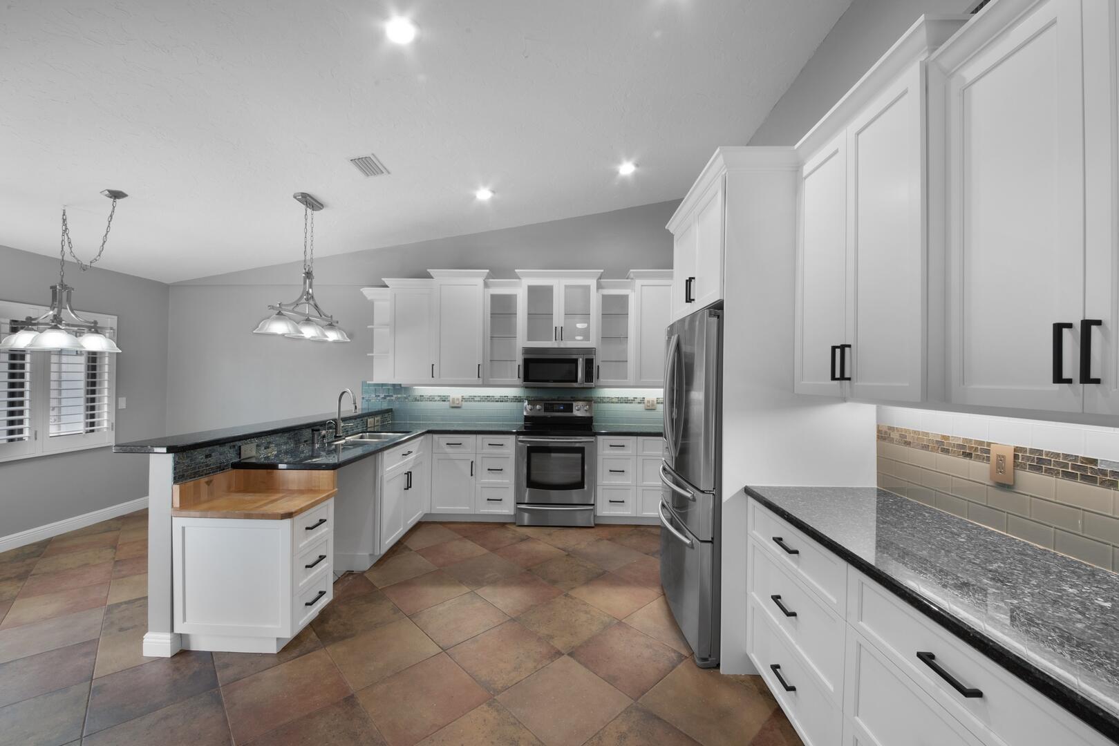 4411 Caryota Drive