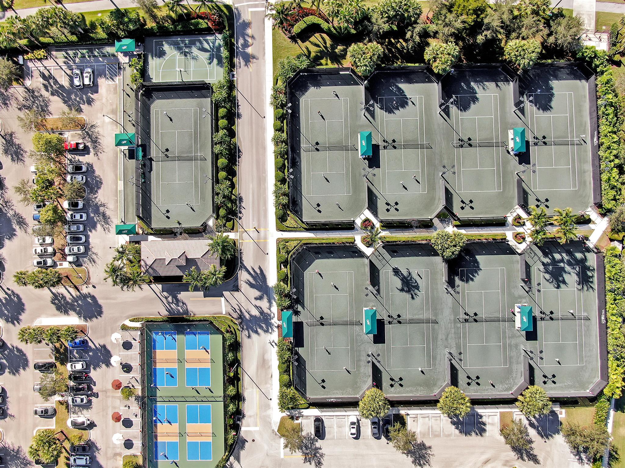 9867 Bluefield Drive