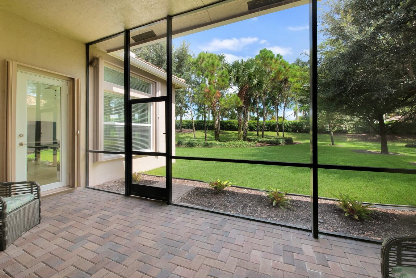 9867 Bluefield Drive