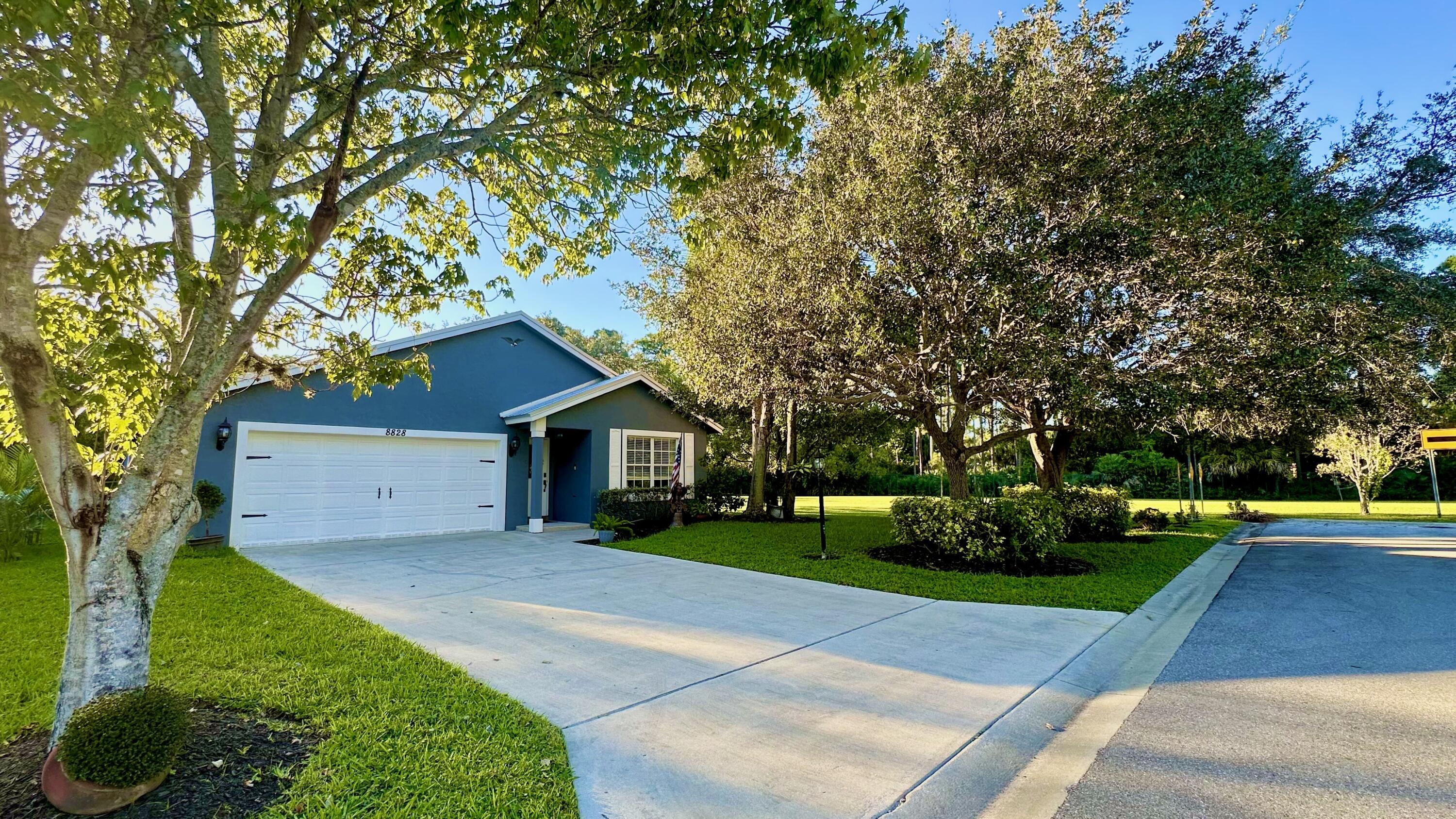 8828 SW Horizon Court