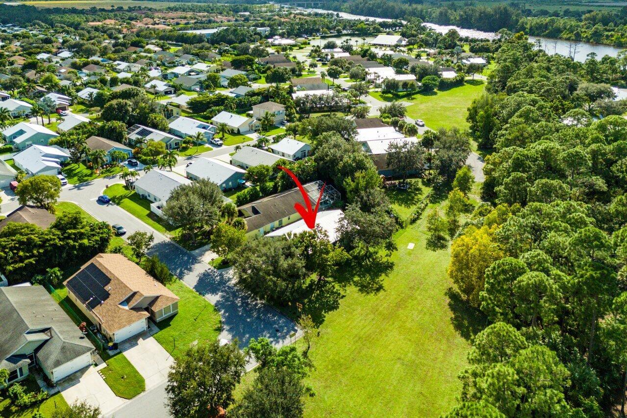 8828 SW Horizon Court