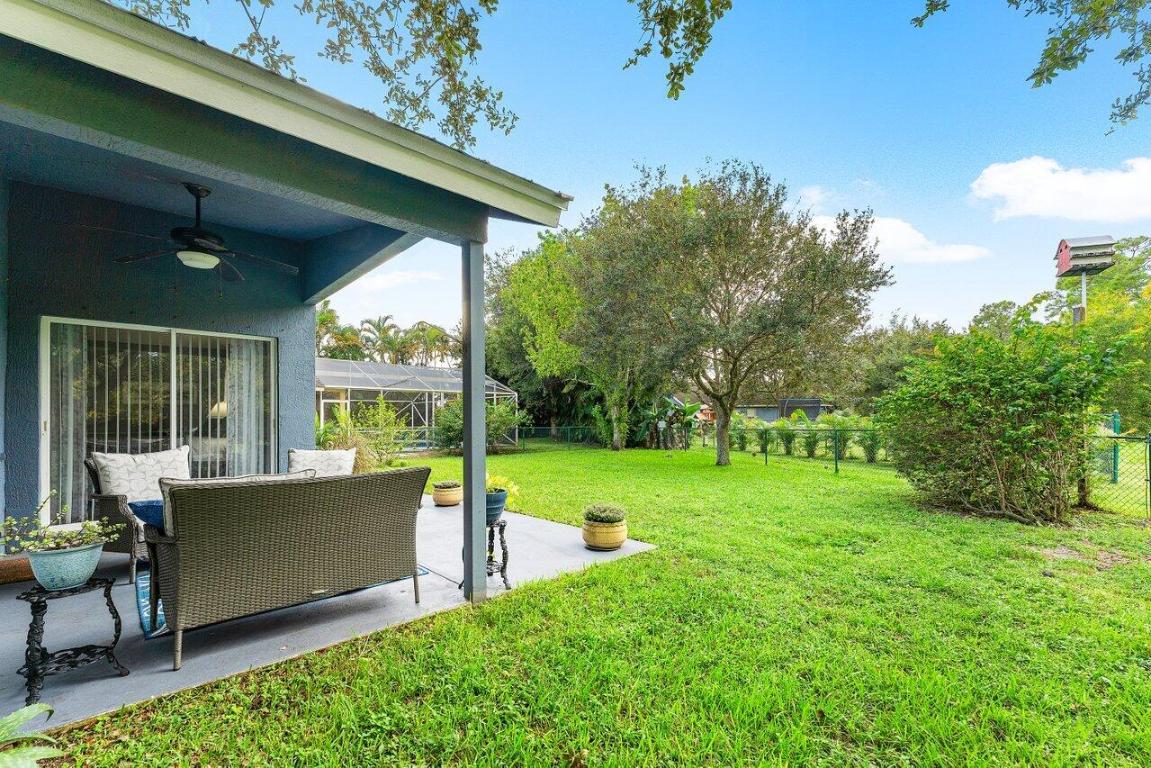 8828 SW Horizon Court