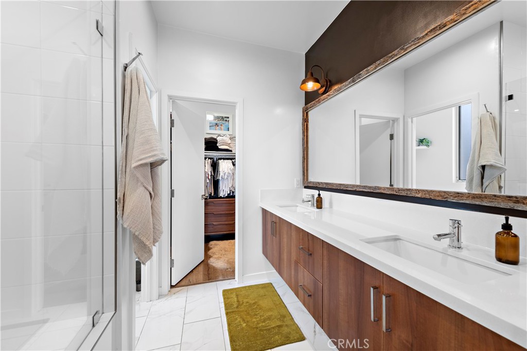 1970 Novus Place