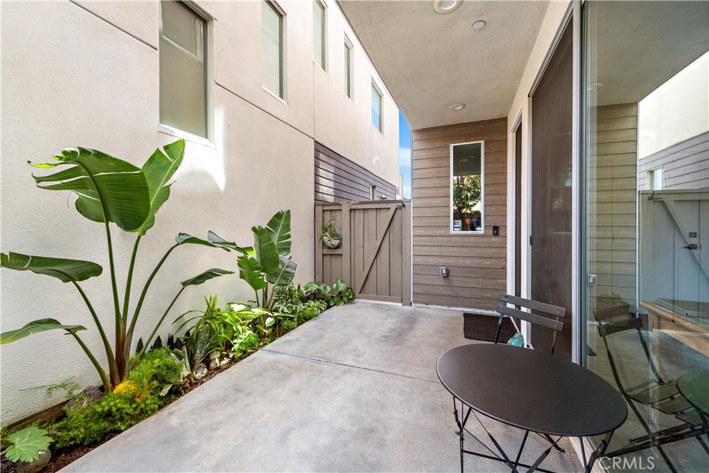 1970 Novus Place