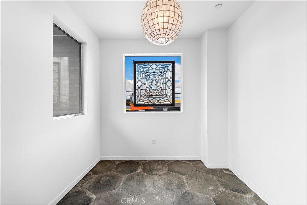 1970 Novus Place
