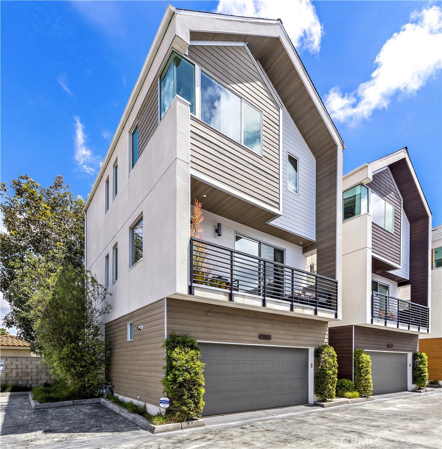 1970 Novus Place