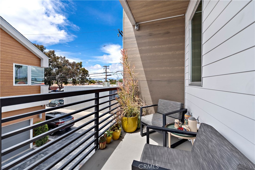 1970 Novus Place