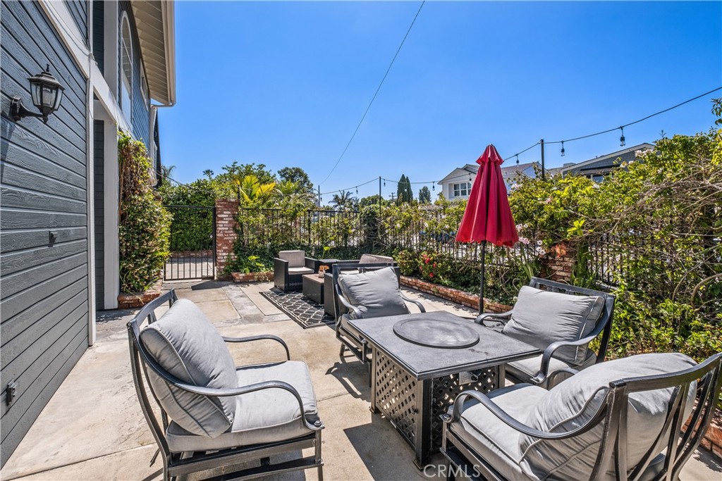 1596 Riverside Place A1