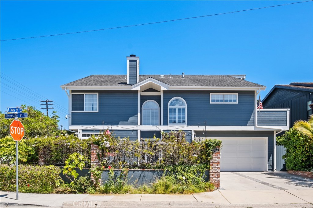 1596 Riverside Place A1
