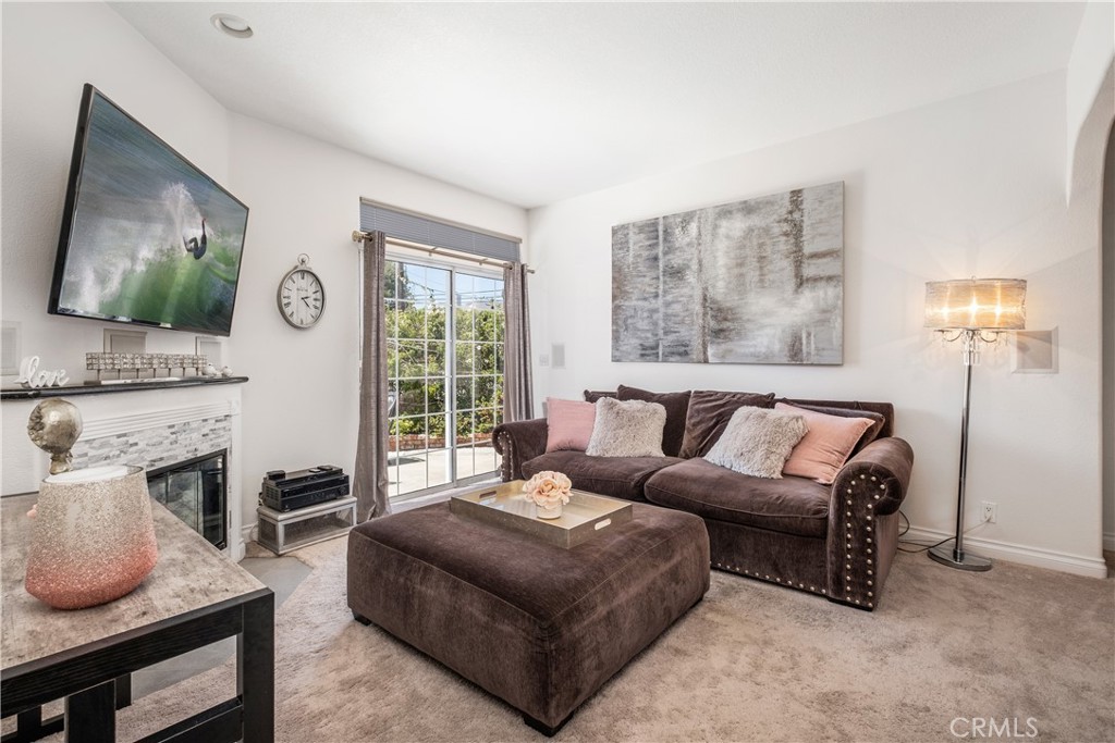 1596 Riverside Place A1