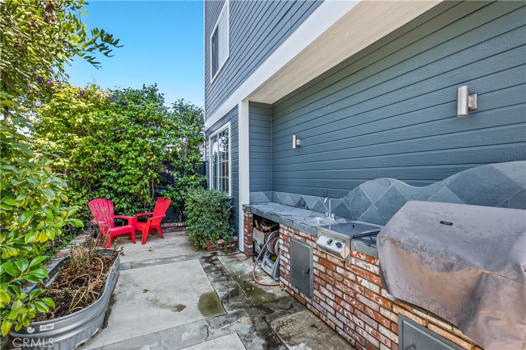 1596 Riverside Place A1