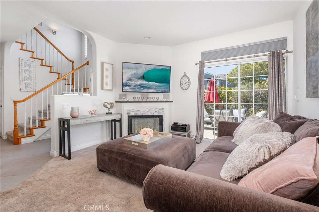 1596 Riverside Place A1