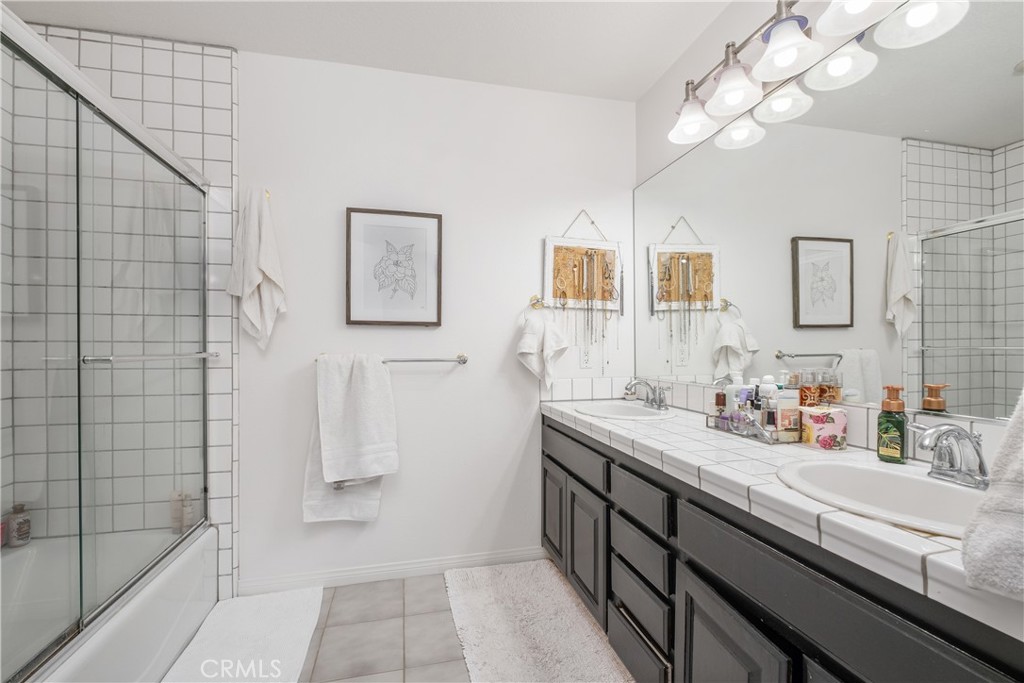 1596 Riverside Place A1