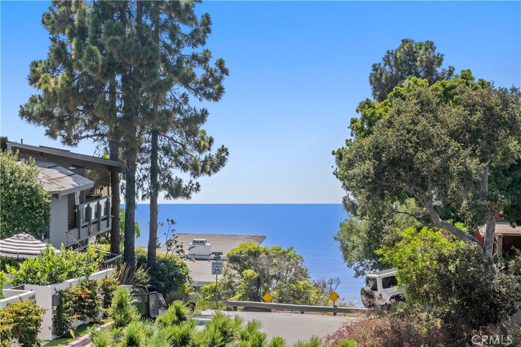 2568 Bonita Way