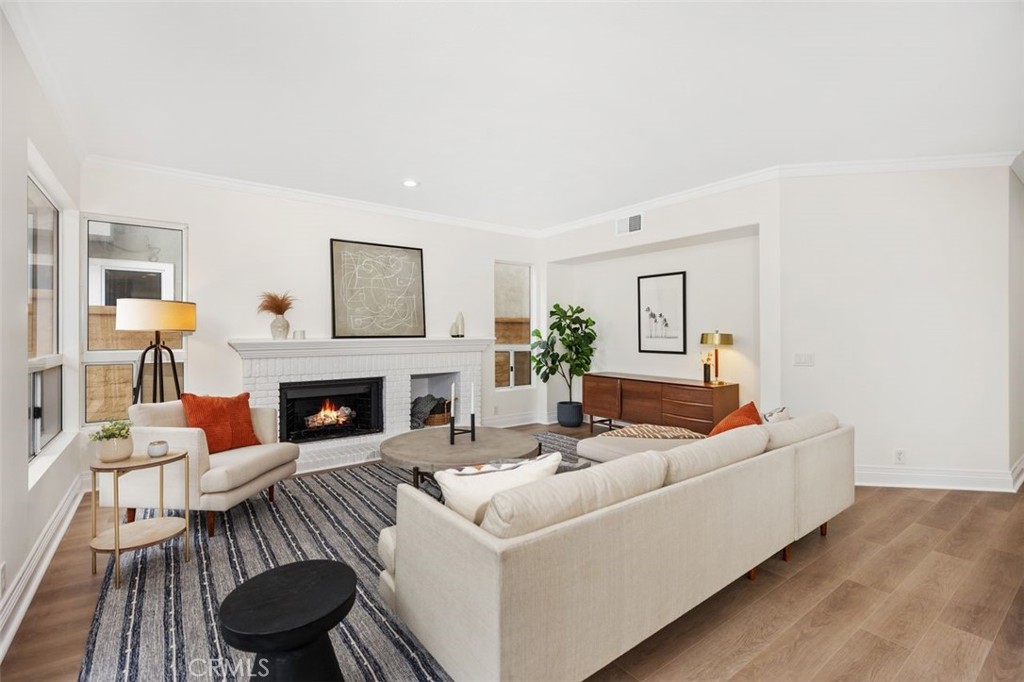 9 Brentwood