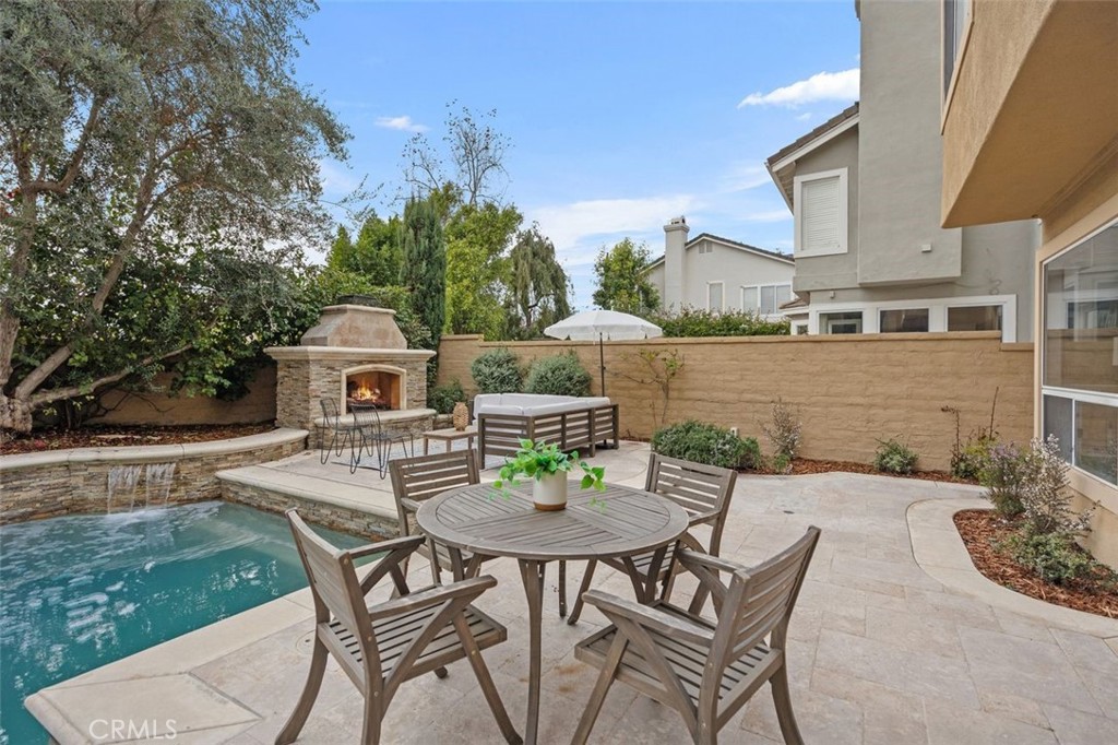 9 Brentwood