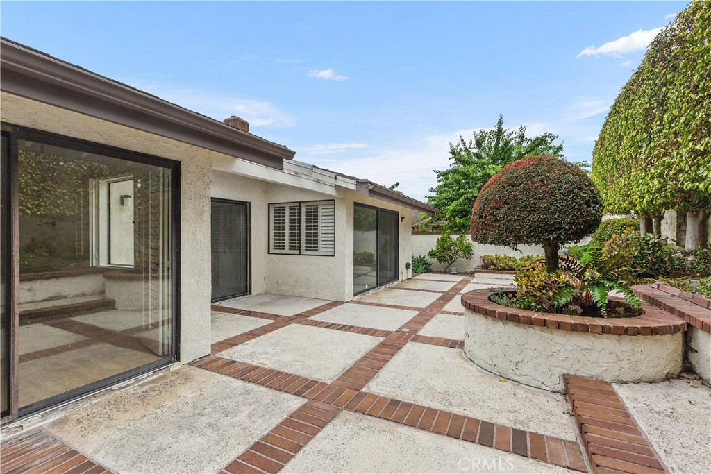 37 Beachcomber Drive