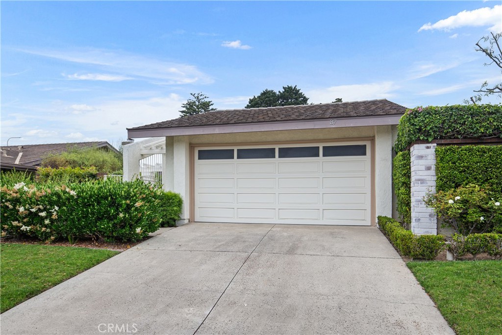 37 Beachcomber Drive