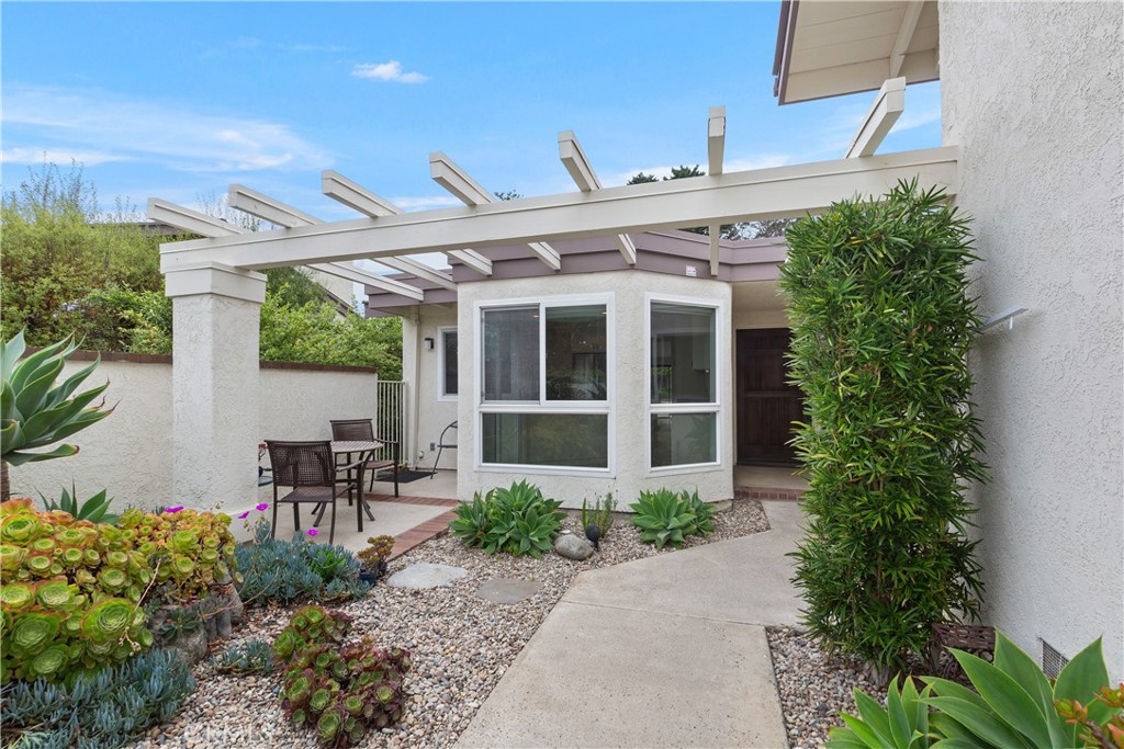 37 Beachcomber Drive