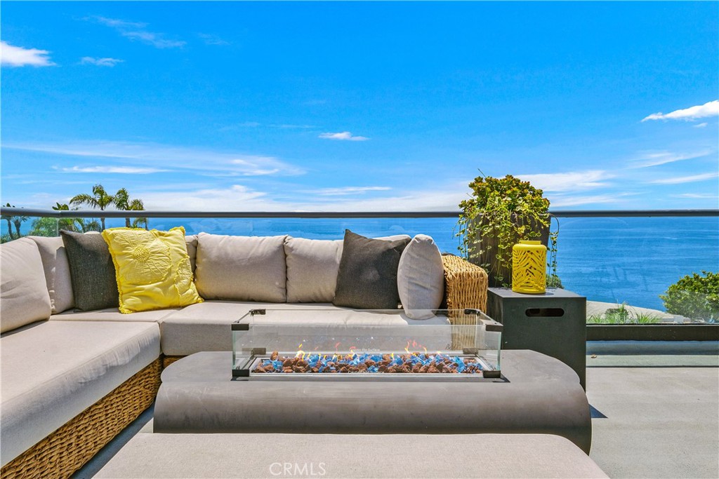 32146 Coast Hwy