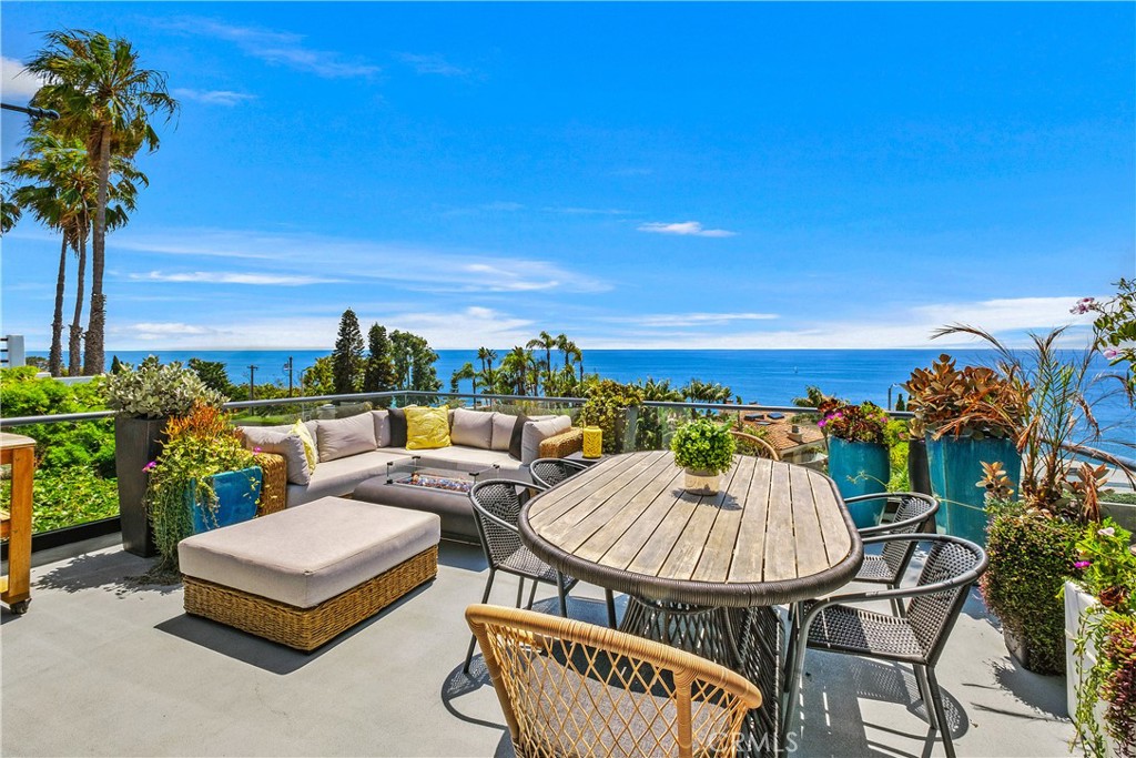 32146 Coast Hwy