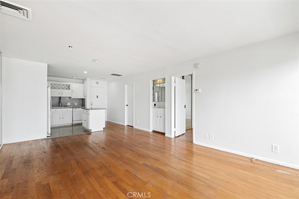 101 California Avenue 905
