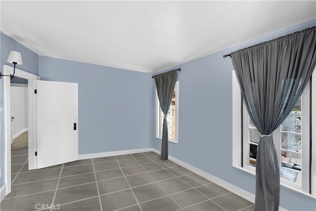 1048 Van Dyke Drive
