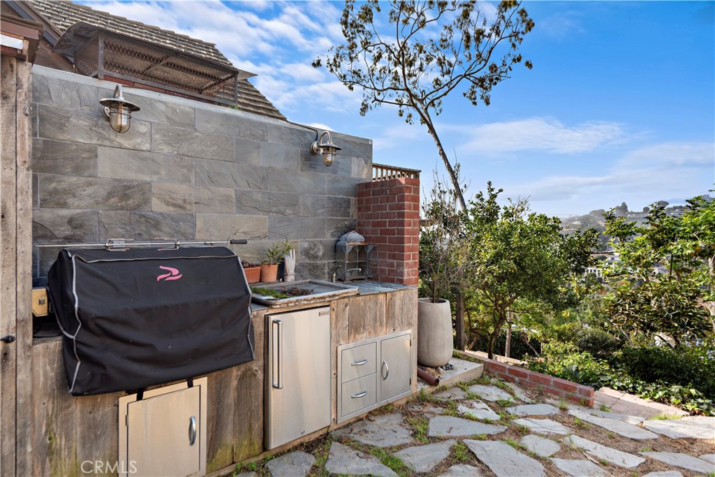 1048 Van Dyke Drive