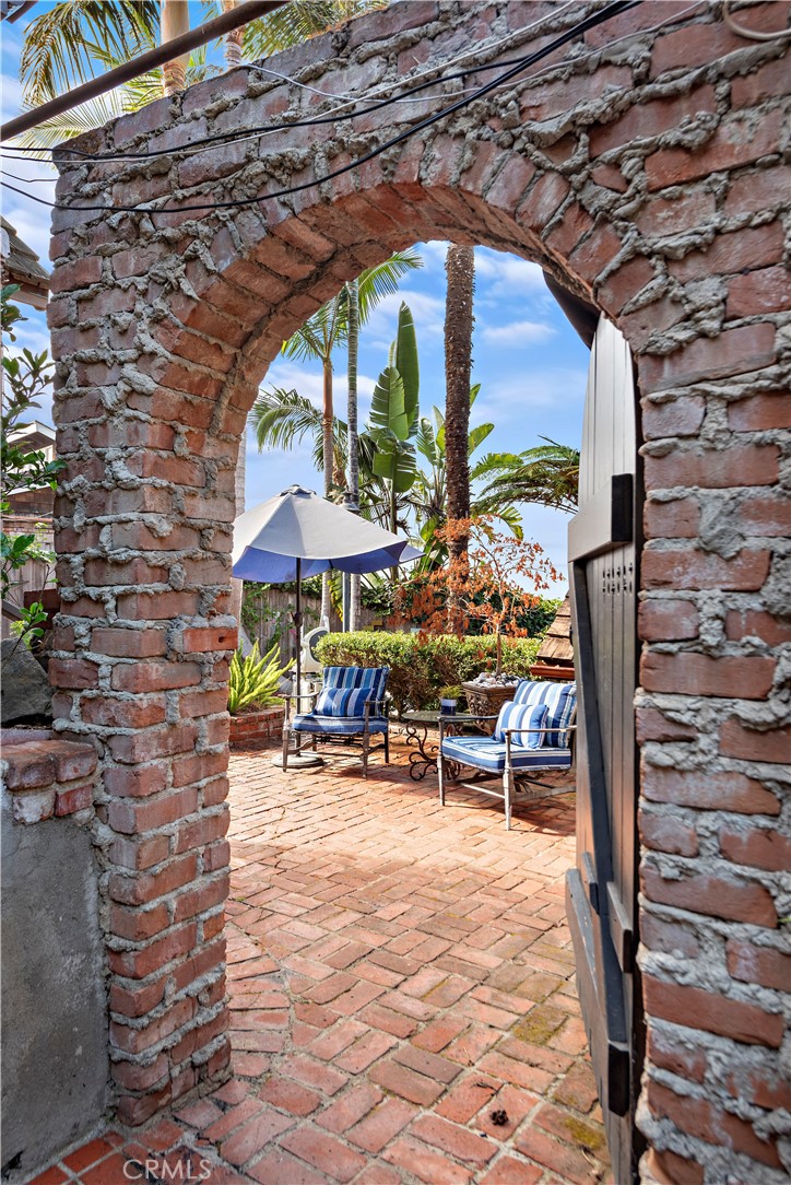 1048 Van Dyke Drive