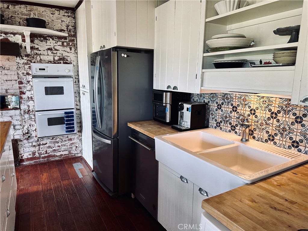 1048 Van Dyke Drive