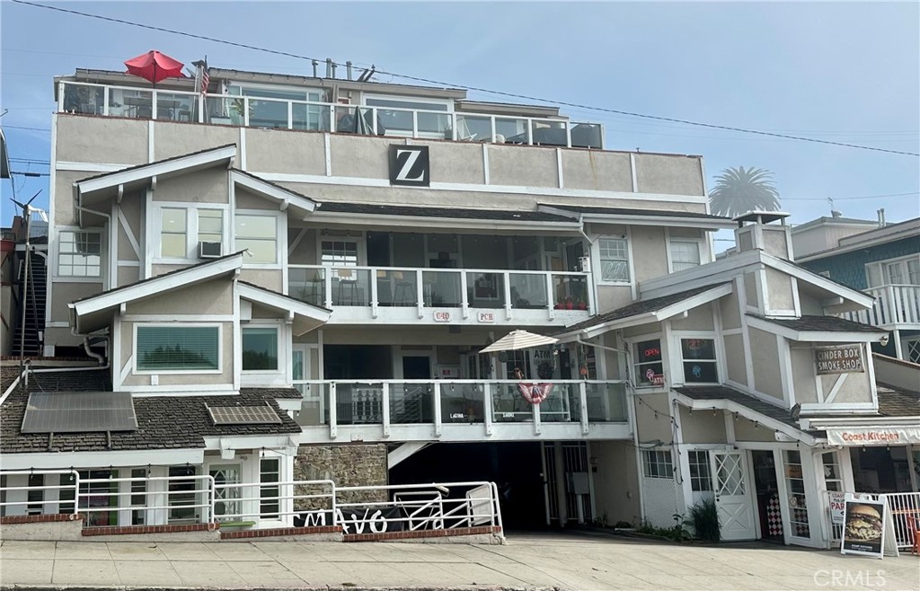 641 Ramona Avenue 2B