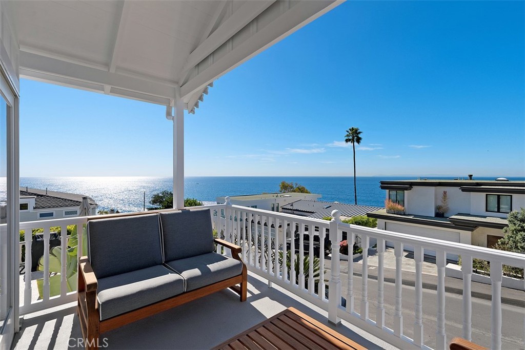 135 Sunset Terrace
