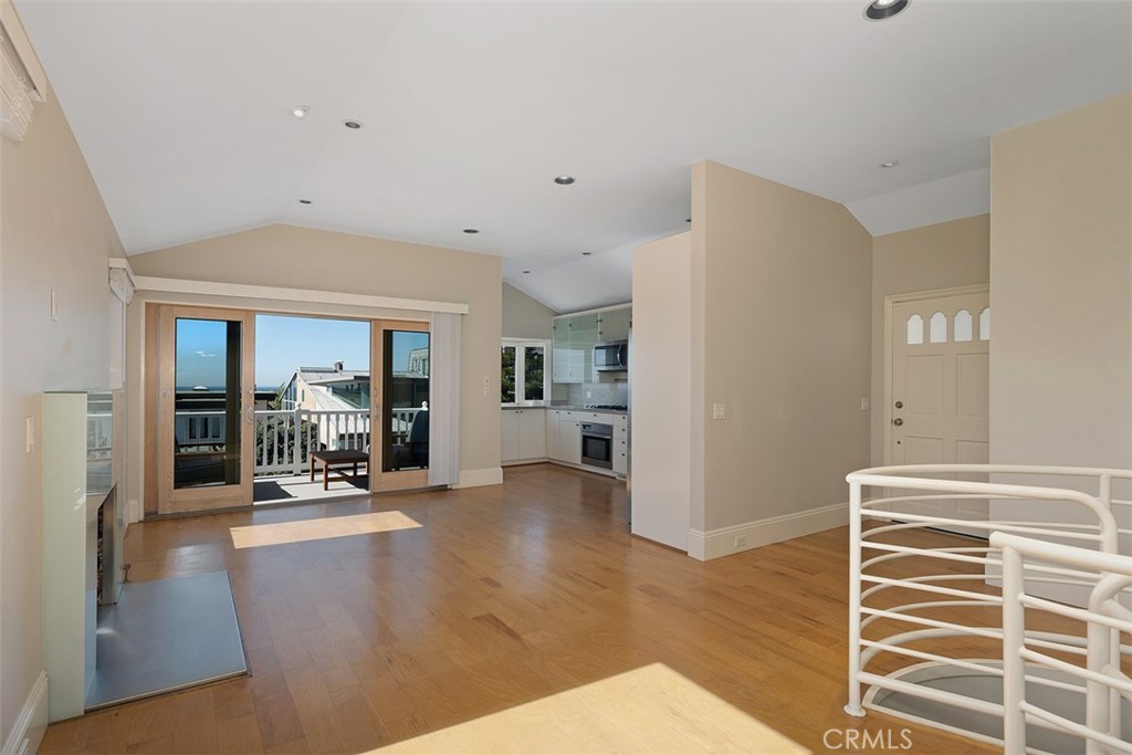 135 Sunset Terrace
