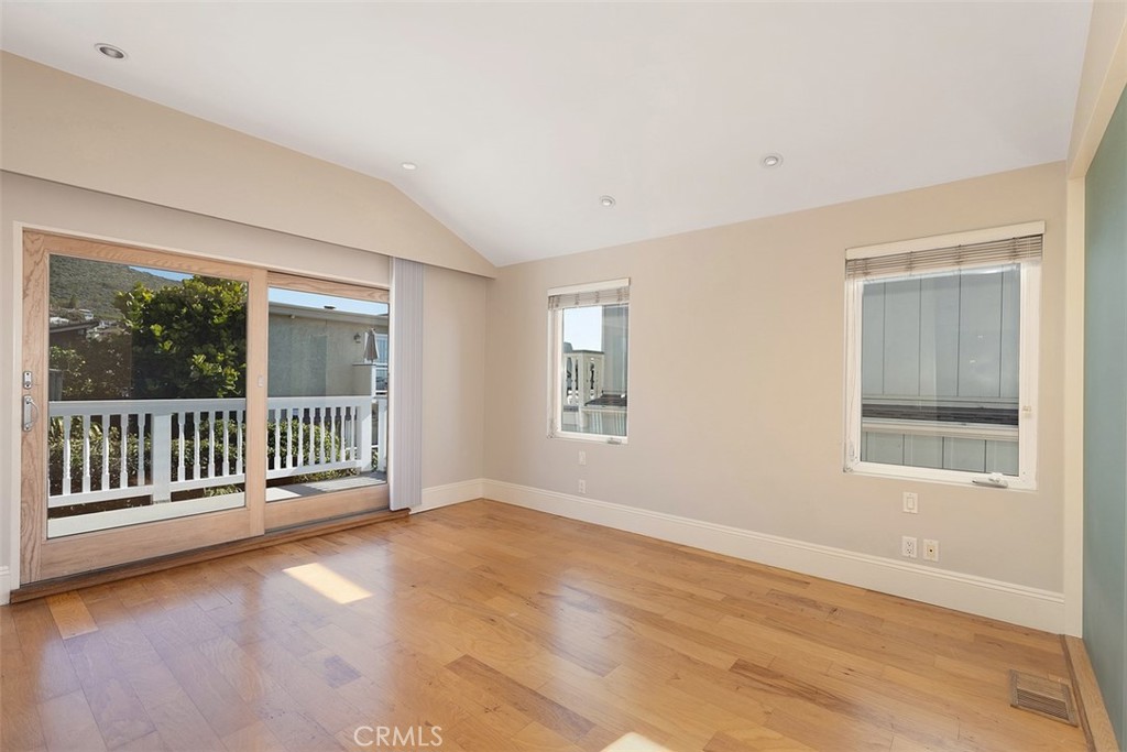 135 Sunset Terrace