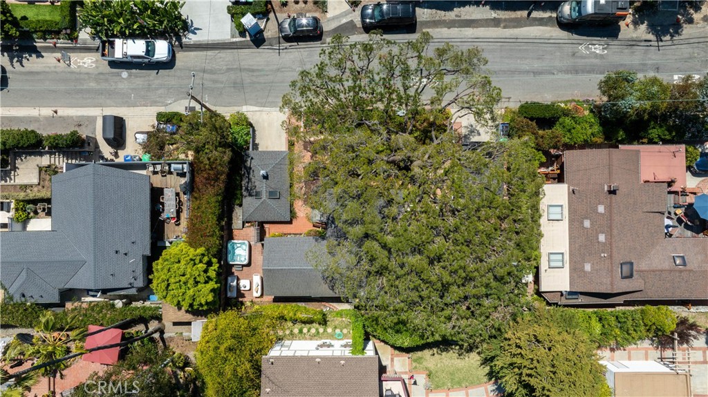 2130 Glenneyre Street