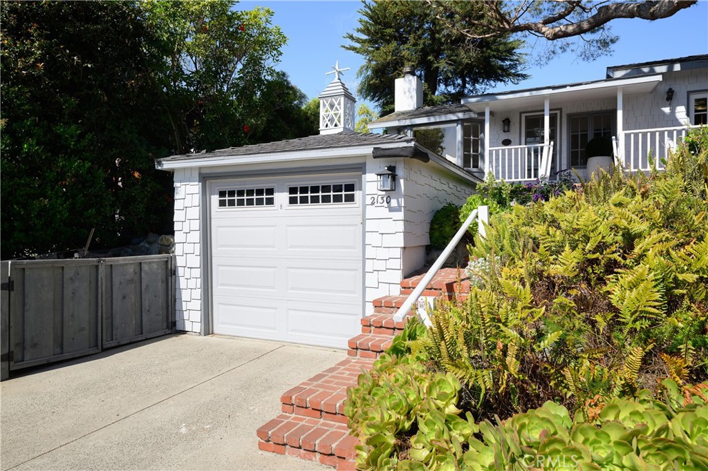 2130 Glenneyre Street