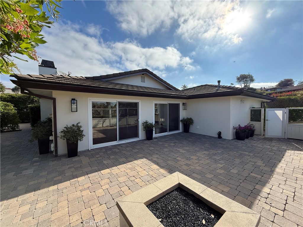 2897 Chateau Way