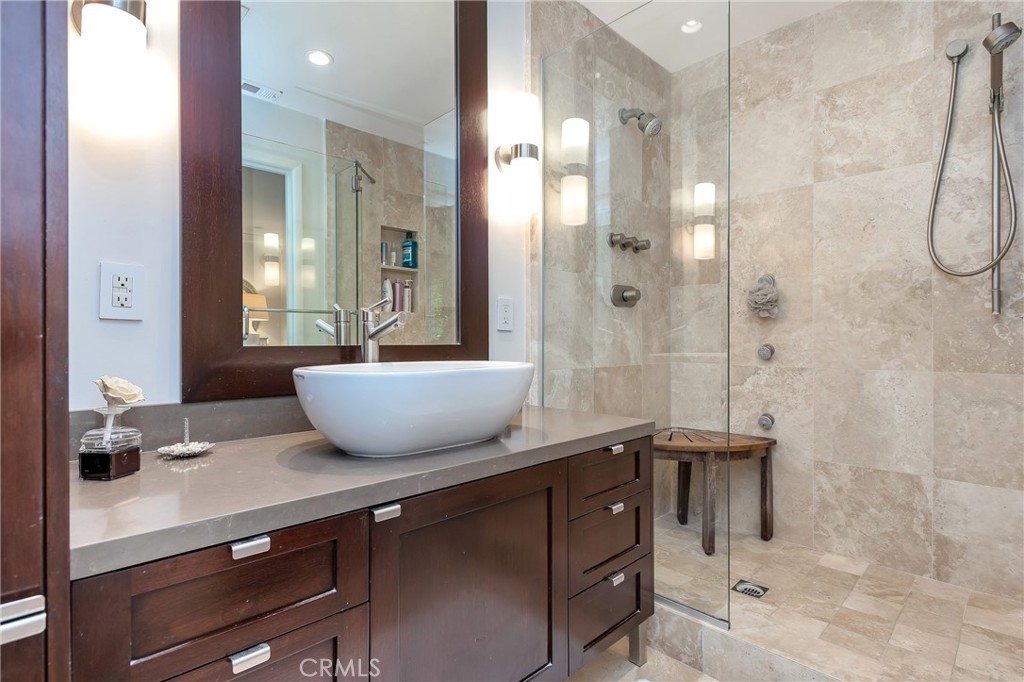 2897 Chateau Way
