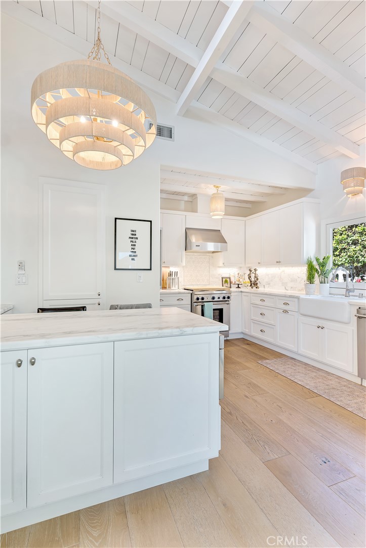 802 Rembrandt Drive