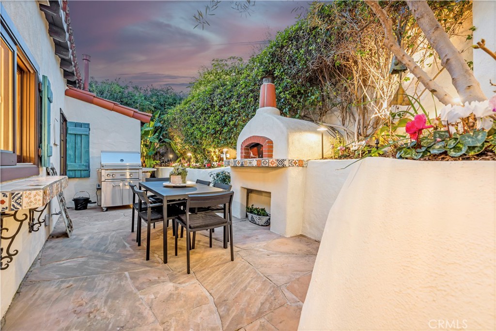 802 Rembrandt Drive