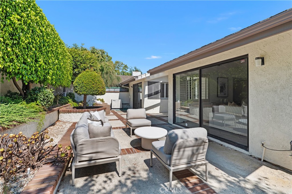 37 Beachcomber Drive