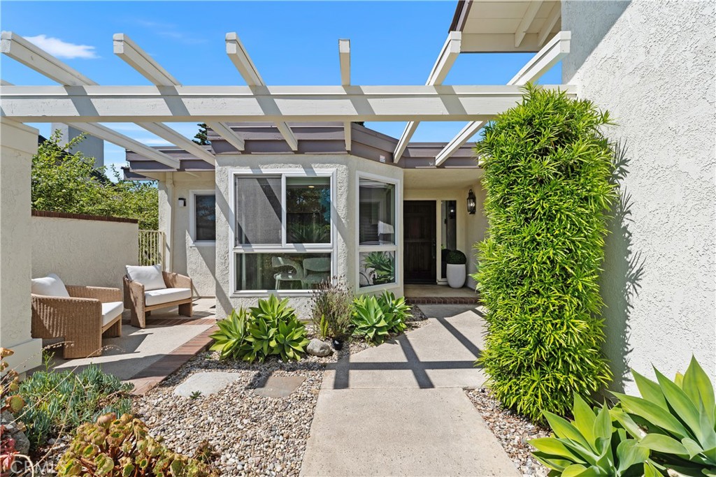 37 Beachcomber Drive