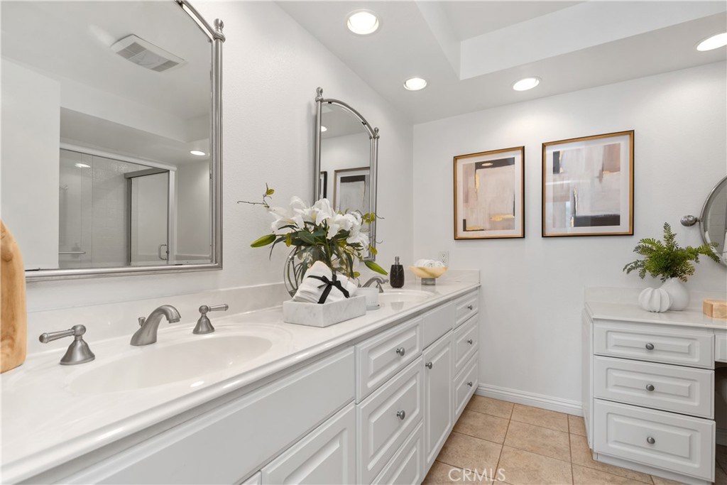 37 Beachcomber Drive