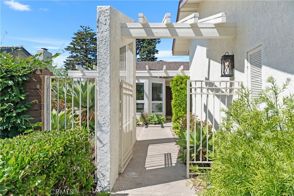 37 Beachcomber Drive