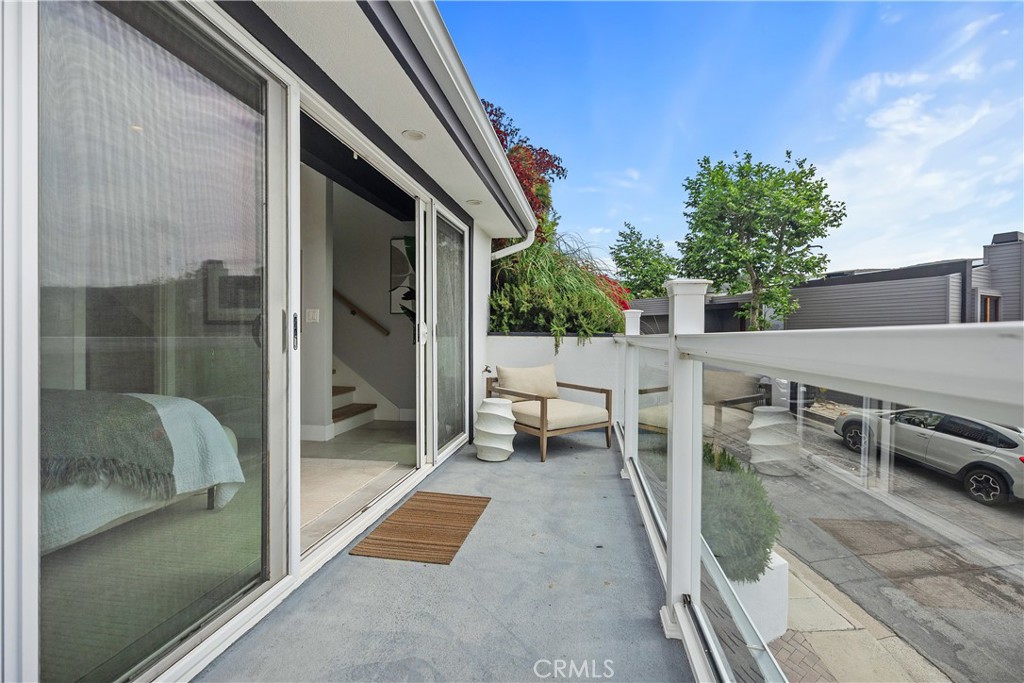 1414 Mar Vista
