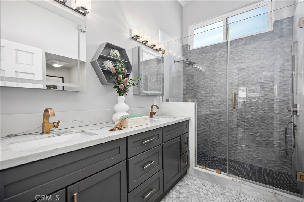 1414 Mar Vista